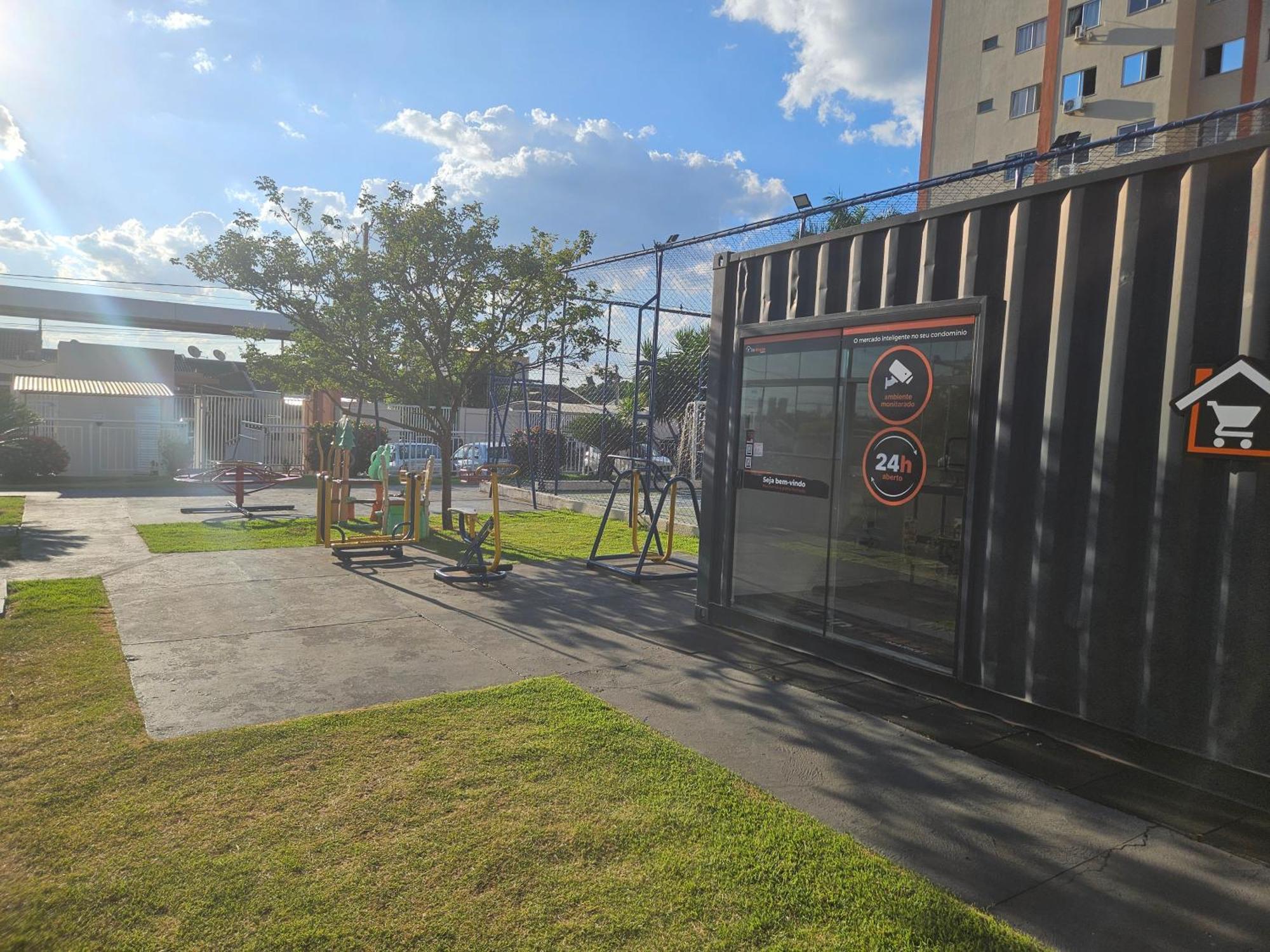 Apartamento Encantador Estacionamento Incluso Sarandi  Екстер'єр фото